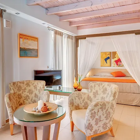Nissaki Hotell Naxos City