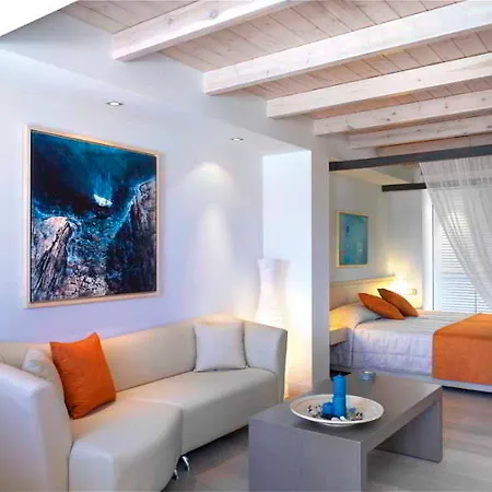 Nissaki Szálloda