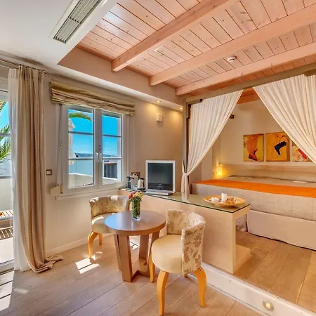 Nissaki Otel 5*